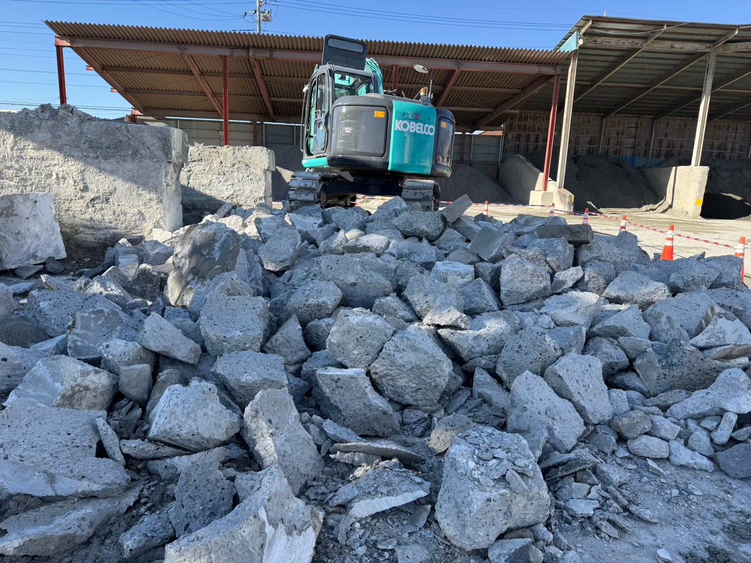 �������aqulle,������ЃA�N��,�G�N�X�e���A,�O��H��